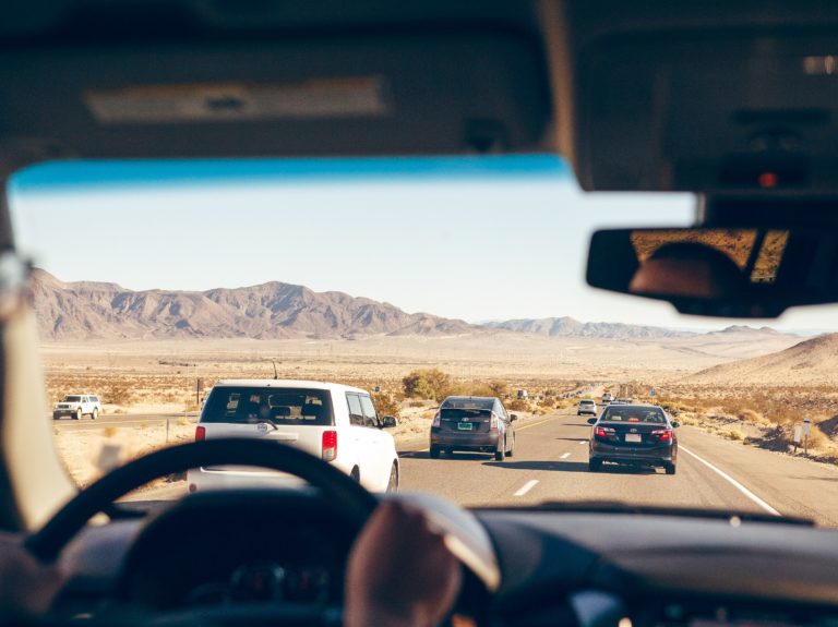 POUR PRENDRE LA ROUTE DES VACANCES EN TOUTE SÉCURITÉ